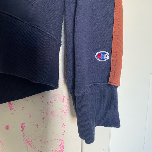 Champion hoodie (XL) - Picture 2 of 4